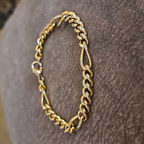 Vintage Goldtone Figaro Chain Unisex Bracelet - Picture 3 of 4